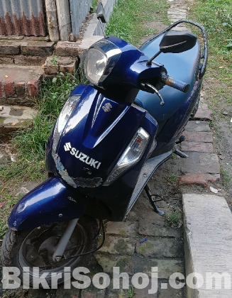 Suzuki Access125 Scooter